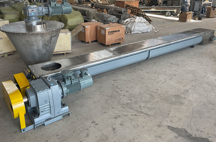 支持水冷  加熱雙模式調控的螺旋輸送機長(cháng)什么樣